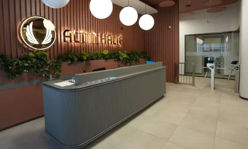 hero-section1-675bf1f27c9d6